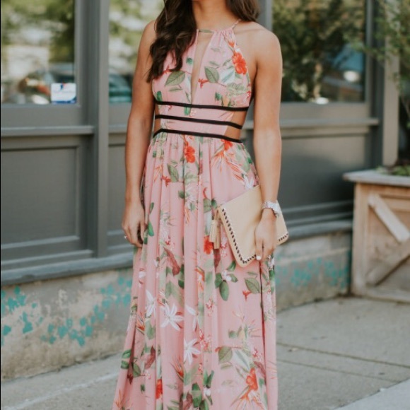 Express Floral Maxi Dress - Picture 4 of 4
